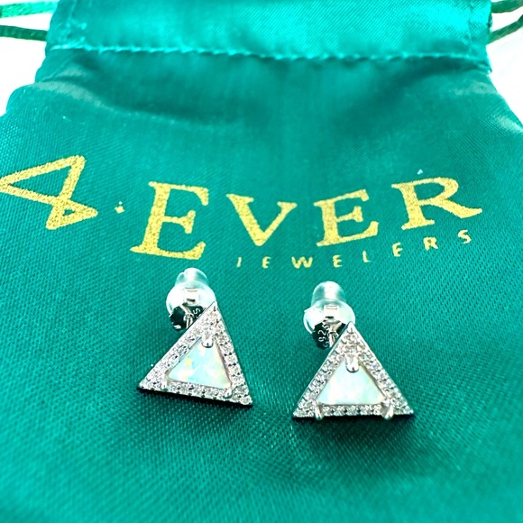 4everjewelers Jewelry - Modern Opal Triangular Sterling Silver Stud Earrings